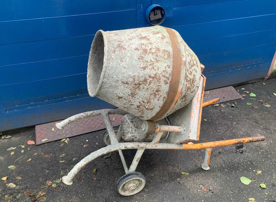 Stara niemiecka betoniarka SMK35 35L– idealna do drobnych prac 230v