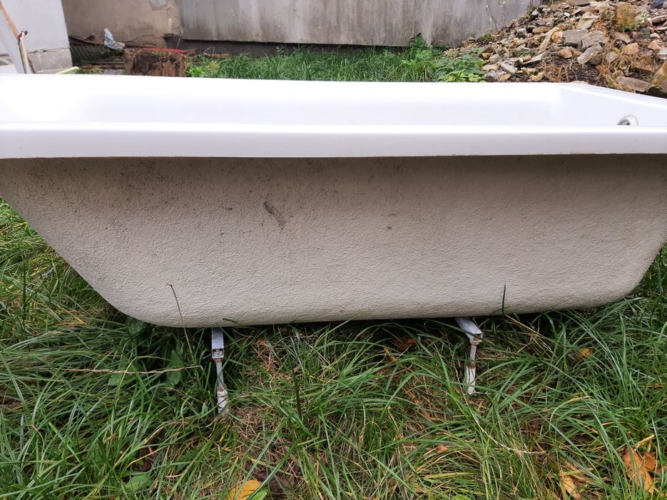 Ванна акрилова б/у