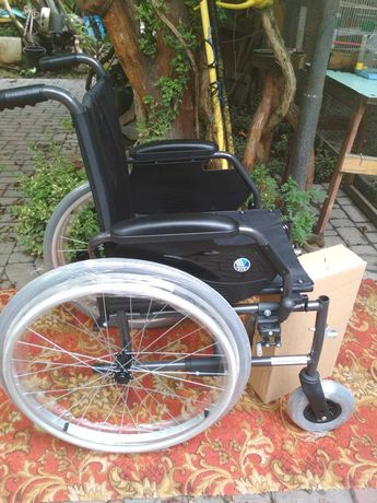 Інвалідне крісло візок нове Vermeiren