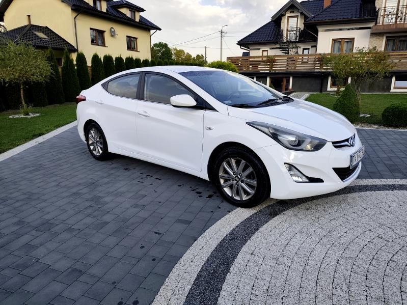 Hyundai Elantra 2015 rok 5 Lat w moich rękach