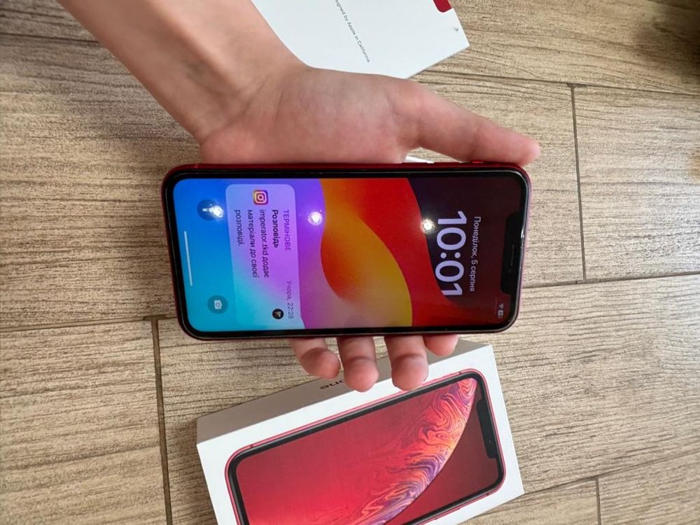 Айфон iPhone XR red 128 gb