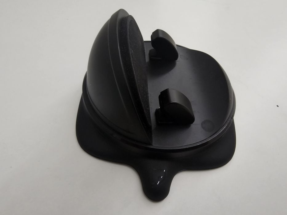 Uchwyt samochodowy na telefon