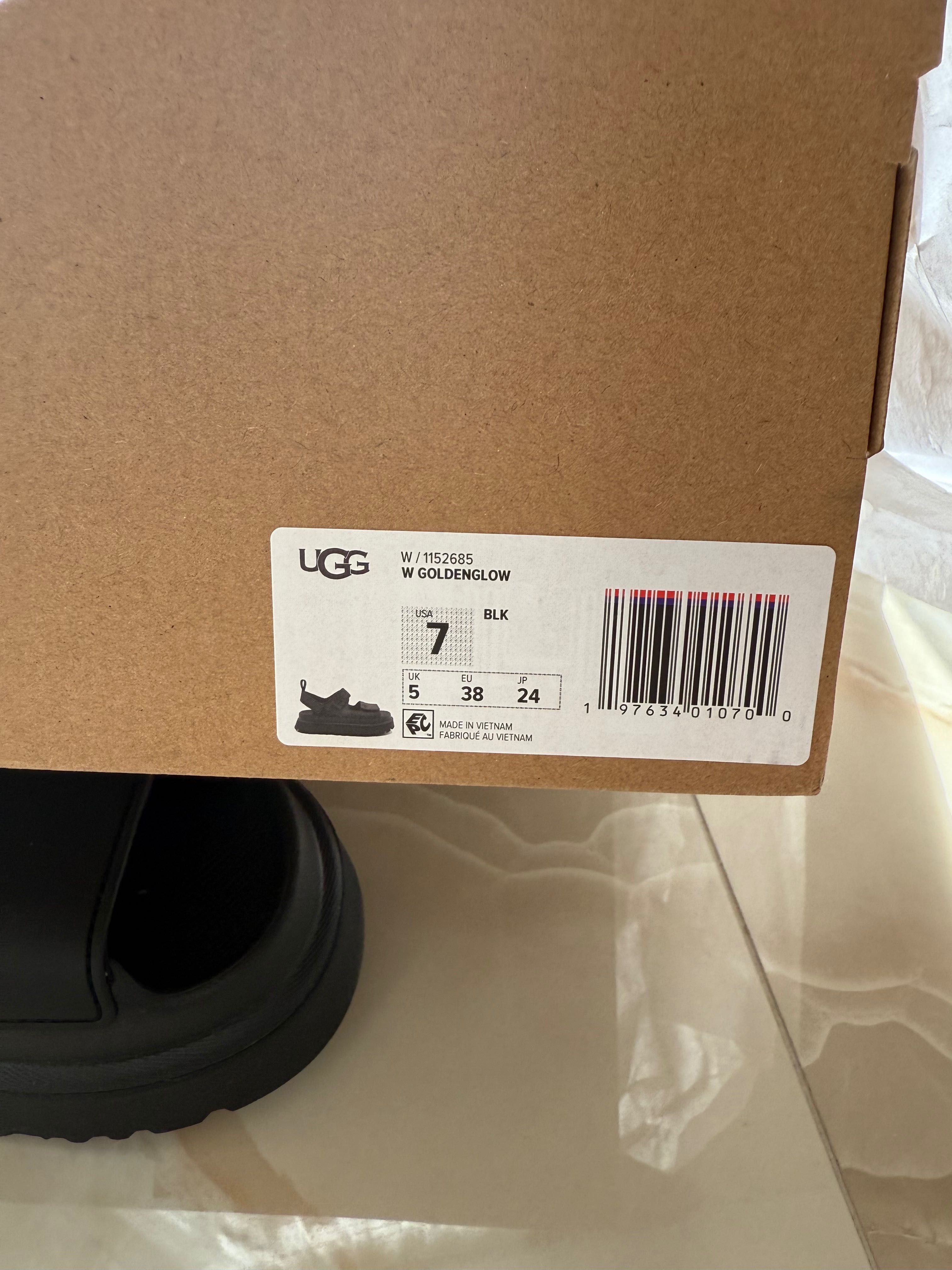 Нові босоніжки UGG оригінал