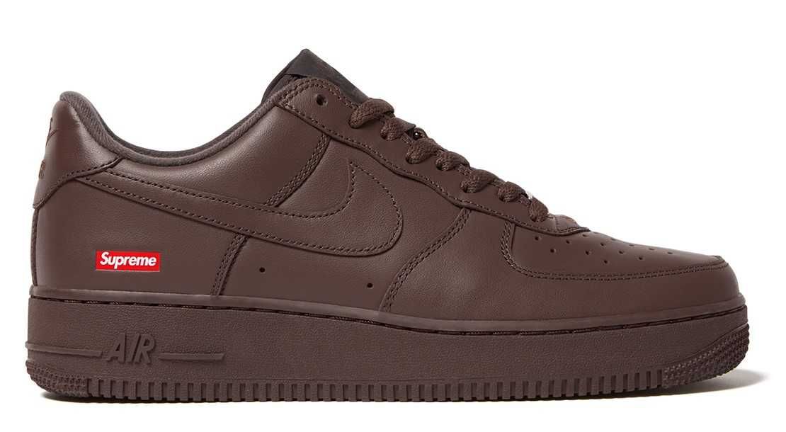 Sapatilhas Nike Air Force 1 x Supreme castanhas (tam. 41)