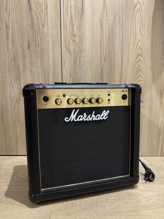 Zestaw Yamaha Pacifica 112J + wzmacniacz Marshall MG15
