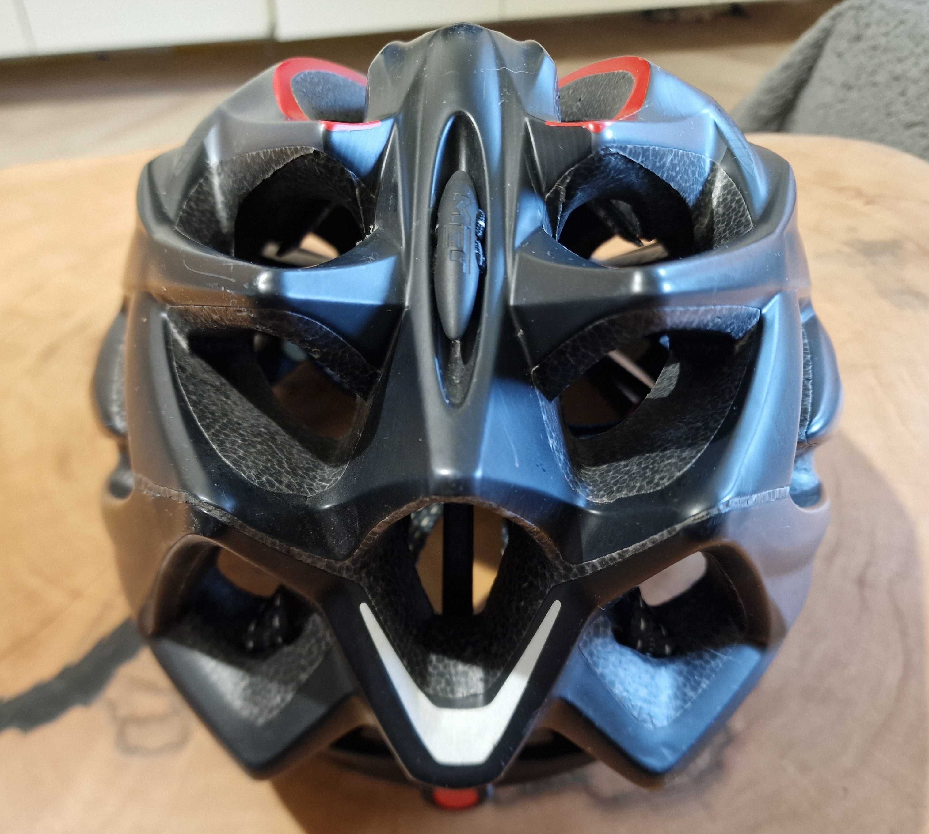 Kask rowerowy MET M93 Veleno L 58-61 cm + lampka