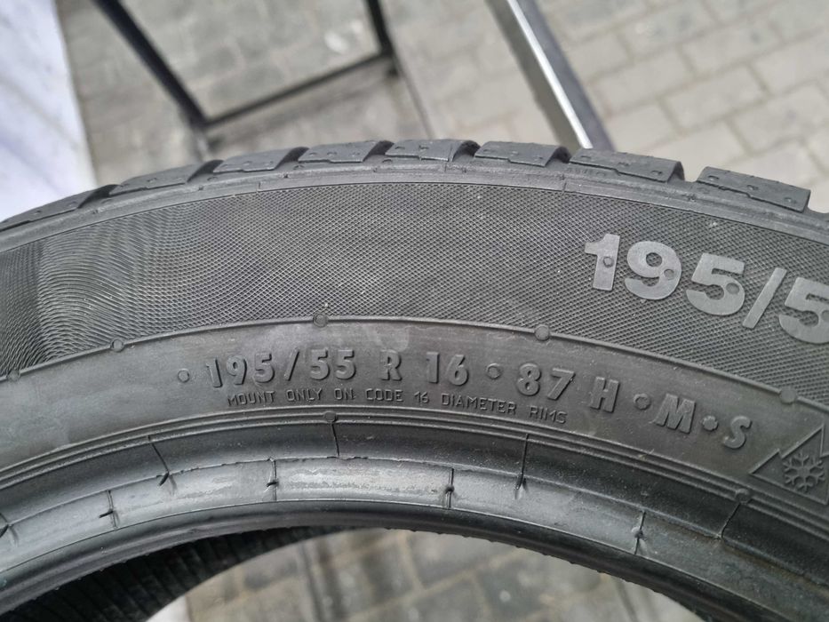 195/55/16 87H Continental C.W.C.TS 830P SSR*RSC Dot.4521R
