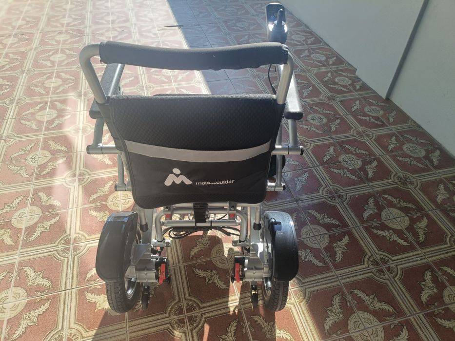 Cadeira de Rodas Elétrica PANTERA MQC - Com Garantia
