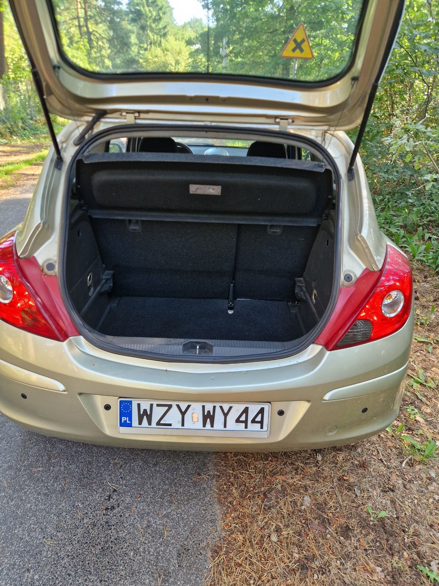 Opel Corsa 1.2 benzyna