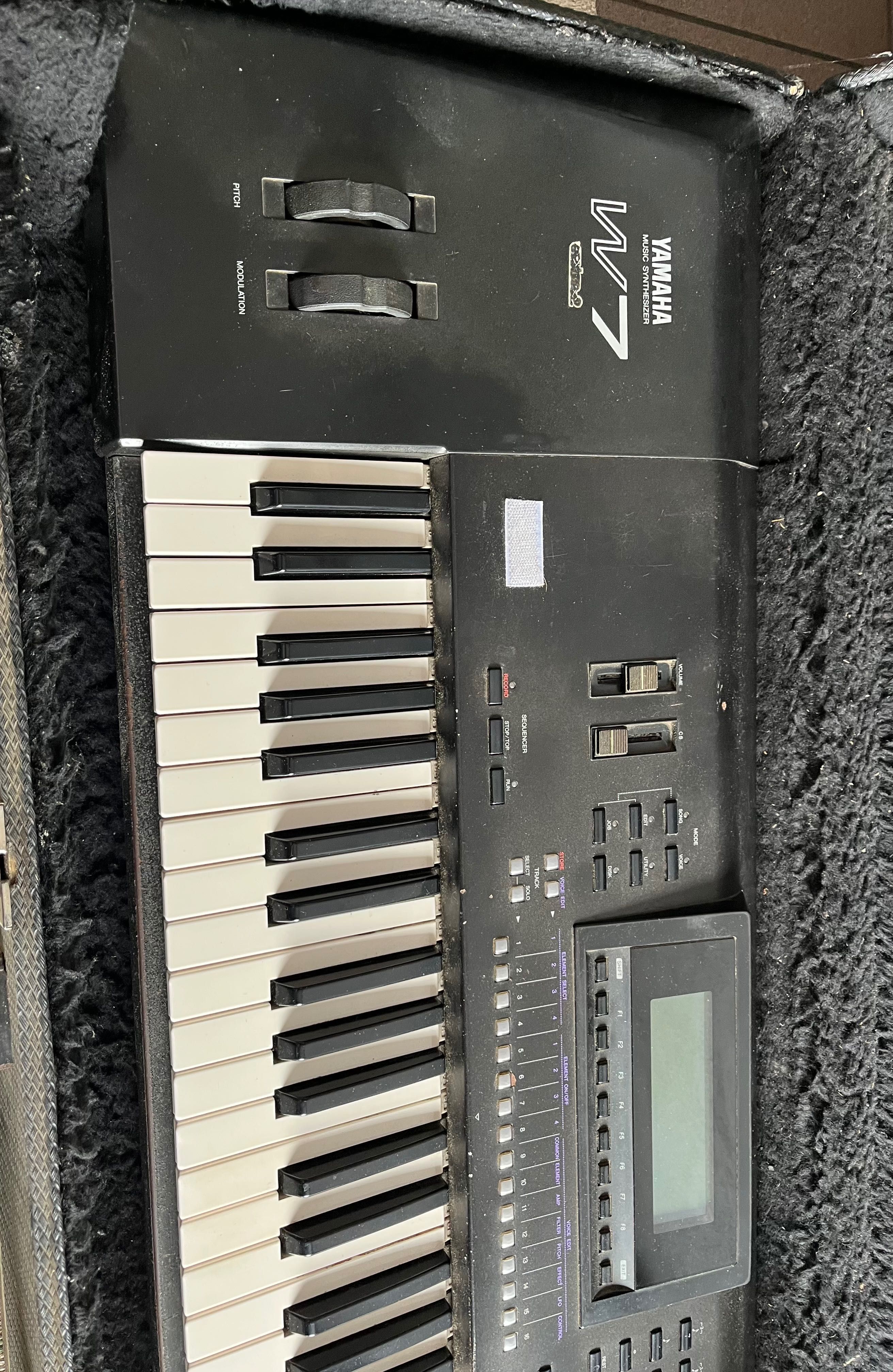Syntezator Yamaha W7 ver. 2