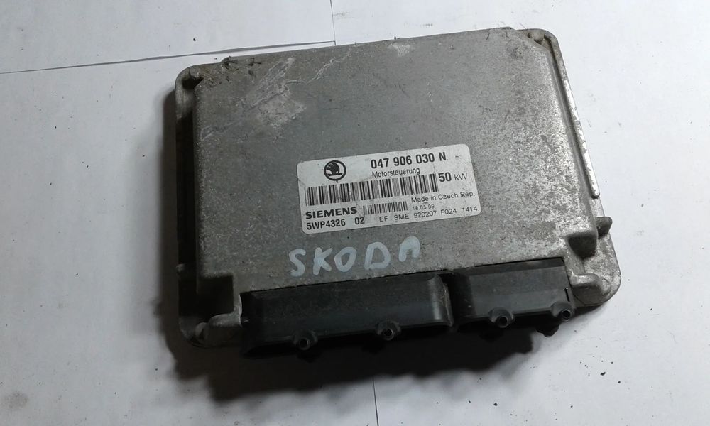STEROWNIK SILNIKA SKODA FELICIA 047906030N SKODA