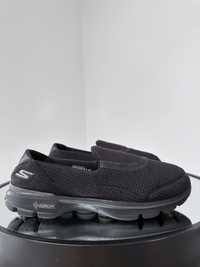 Базовые спортивные балетки / кроссовки  Skechers