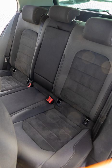 Golf 7.5  2018 1.4 com pack exterior R line