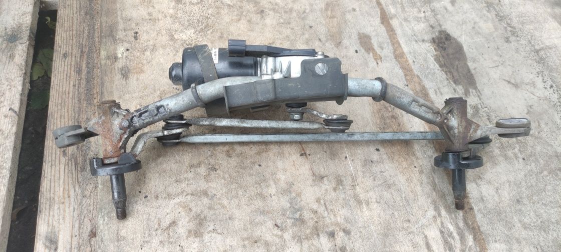 Mechanizm wycieraczek silniczek kia venga Hyundai ix20