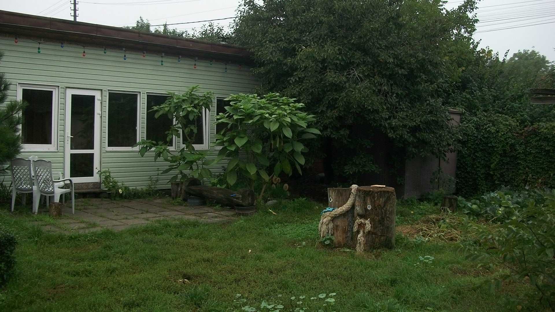 Аренда  изолированной комфортабельной беседки
