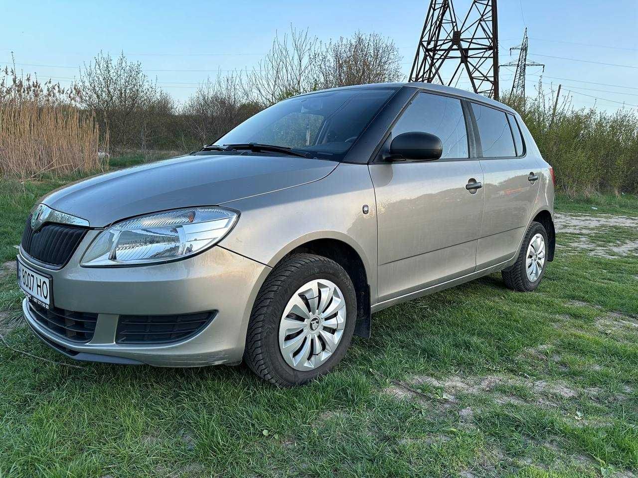 Skoda FABIA 2011