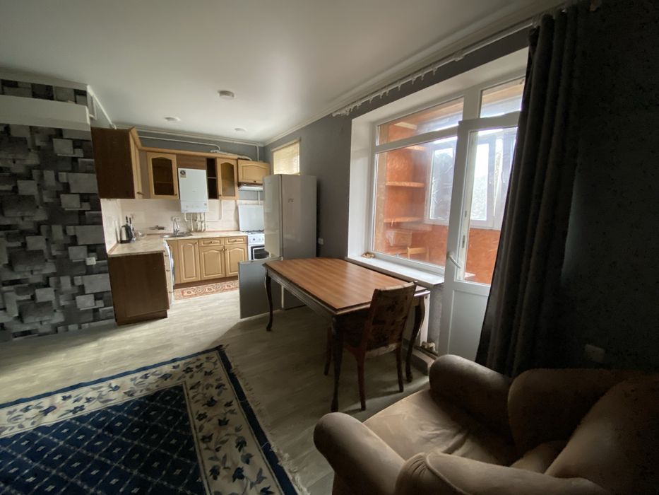 Оренда двокімнатної квартири на коледжі