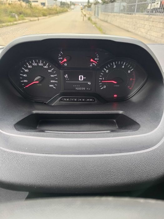 Peugeot Partner Novembro 2020 1.5 BlueHDI 101cv L2 Longa