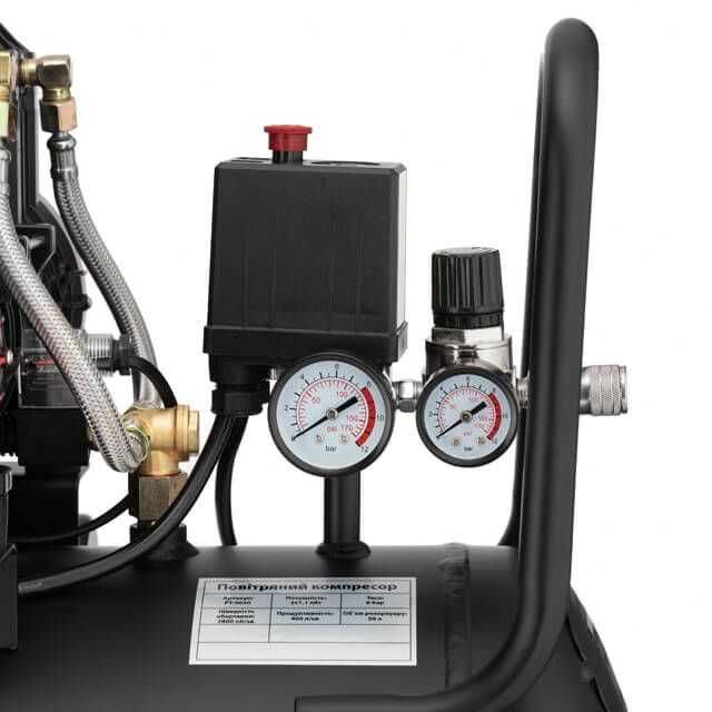 Компресор 50 л, 220 В, 8aтм, 400 л/хвил, 2800 об/хв. INTERTOOL PT-0030