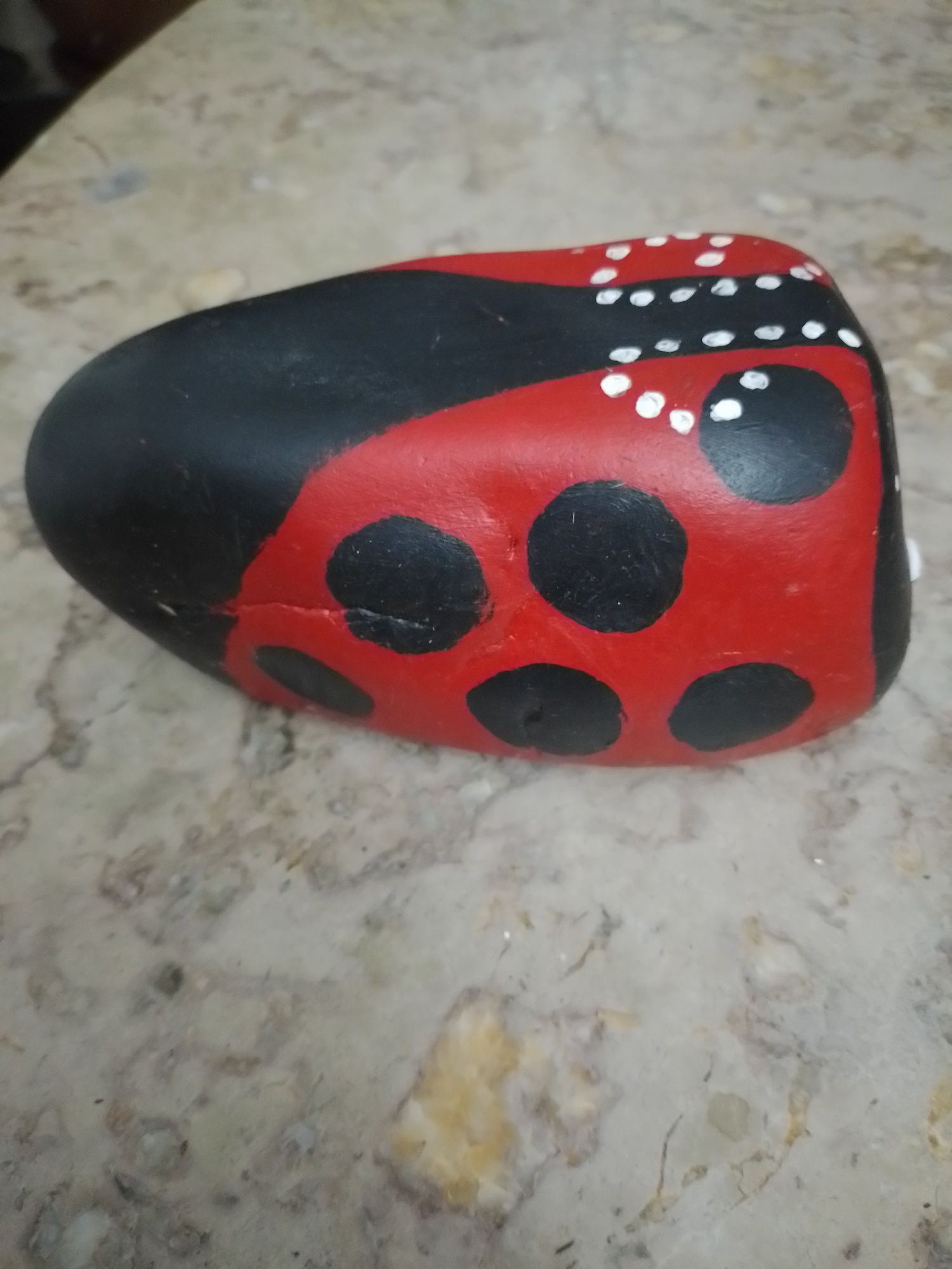 Figura em pedra maciça