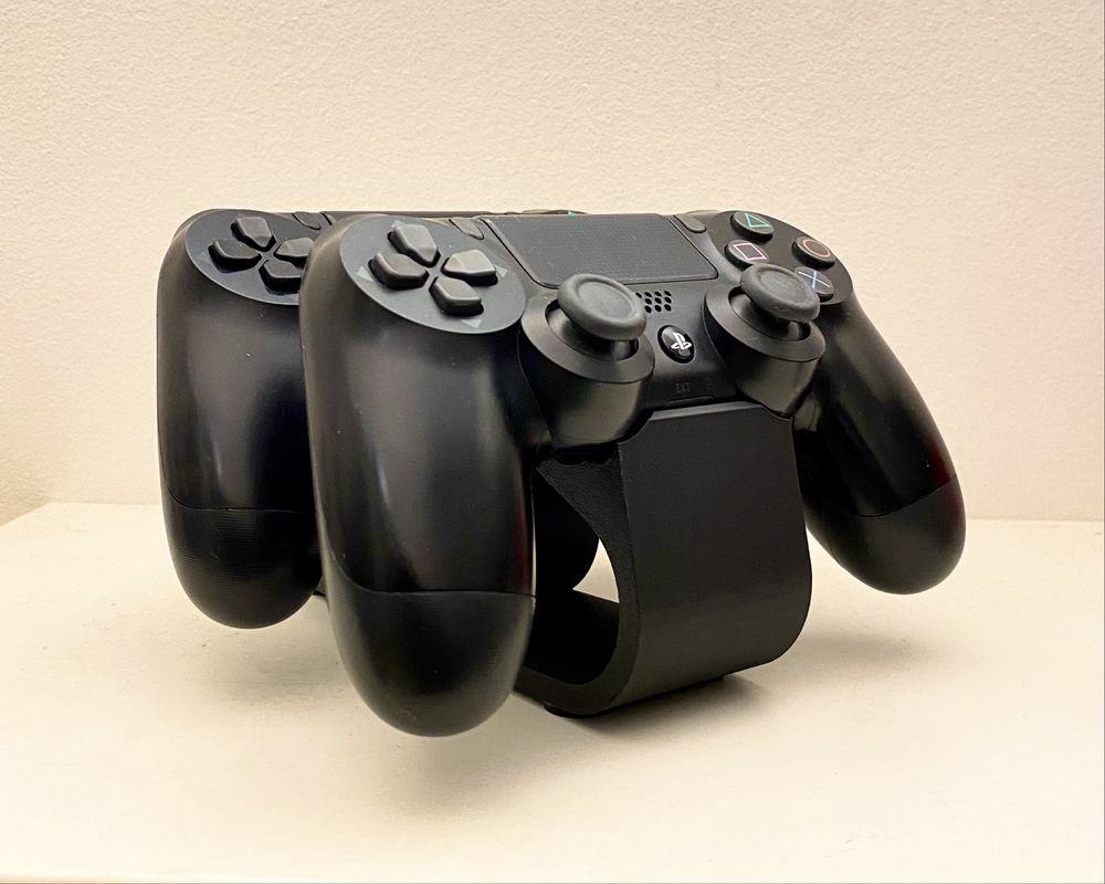 Podstawka na 2 pady PS4 – czarna, stabilna, z gumowymi nóżkami