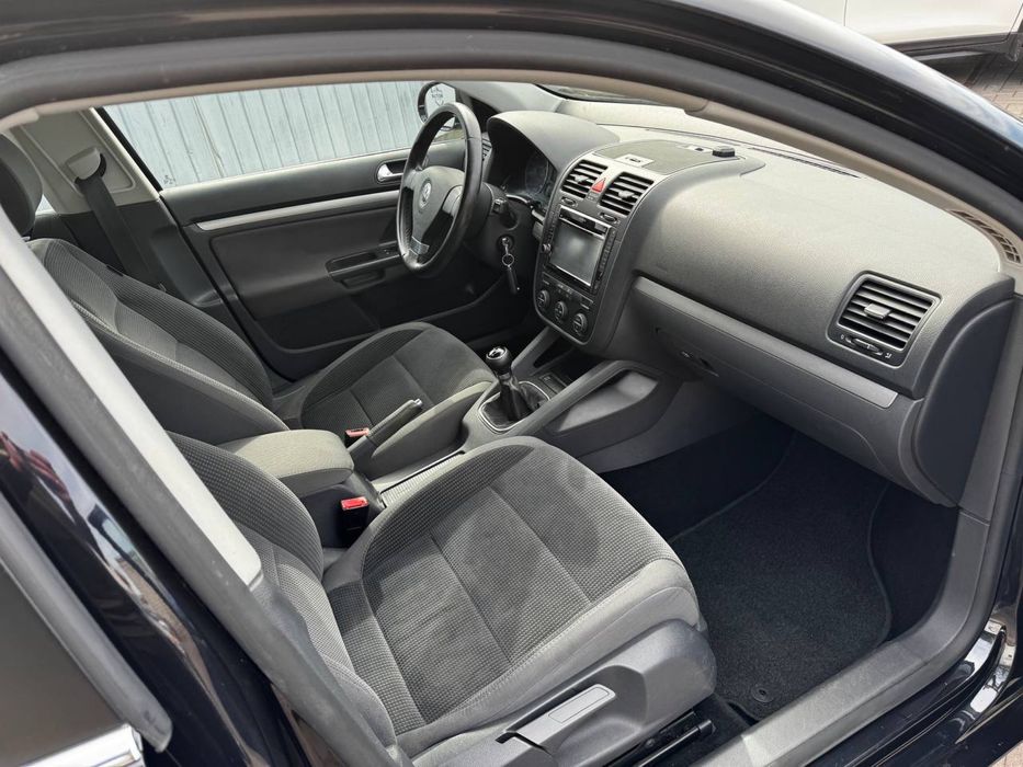 Продам Volkswagen Golf 2009г., 1.4 бензин. Свежепригнан. Обмен, Лизинг