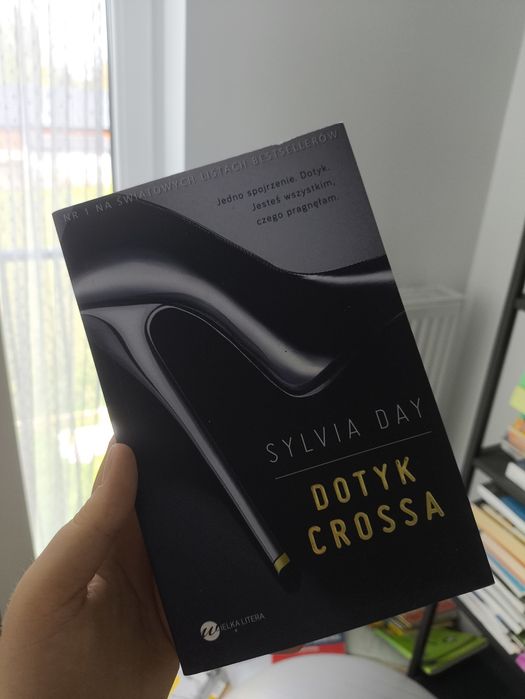 Dotyk Crossa Sylvia Day