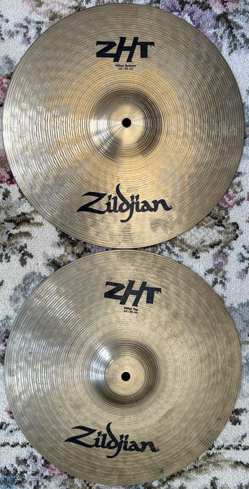 Bateria Tama Superstar (ferragens, pedais e pratos)
