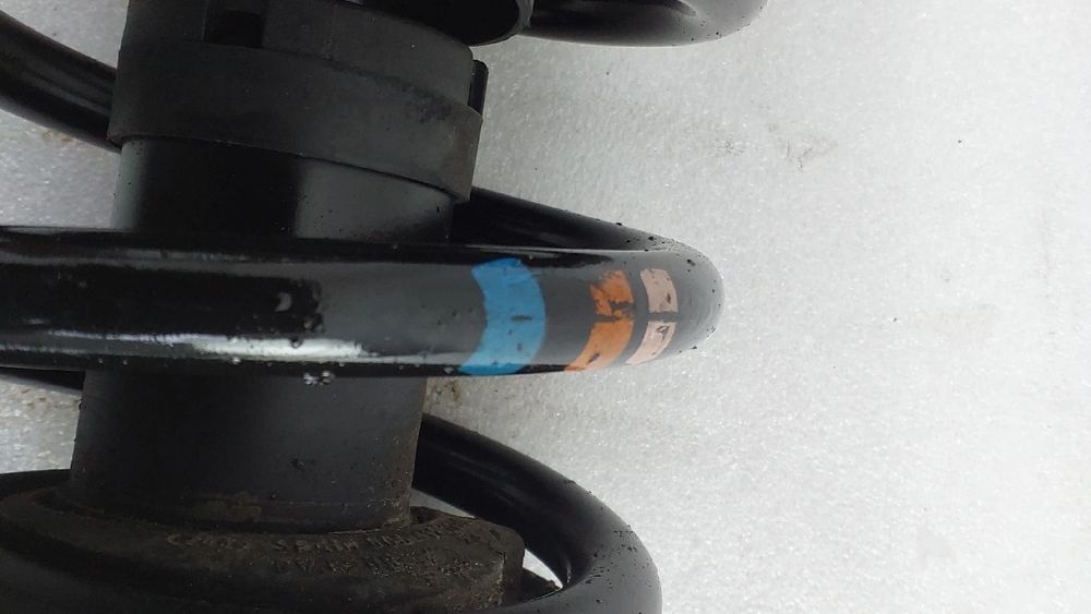 Amortecedor frente esquerdo AUDI A4 Avant (8E5, B6)