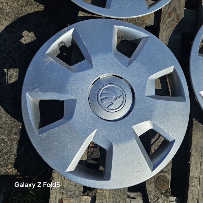 Kołpaki 15 Skoda Fabia Rapid Roomster Praktik Scala Slavia Octavia