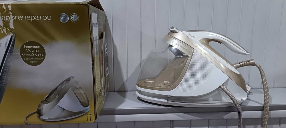 Stacja parowa Philips PerfectCare Elite GC9642/60 2400 W