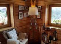 lampa z nart stare zabytkowe drewniane narty antyk vintage retro PRL