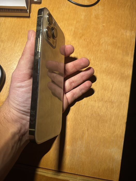 Iphone 13 pro max gold, como novo!