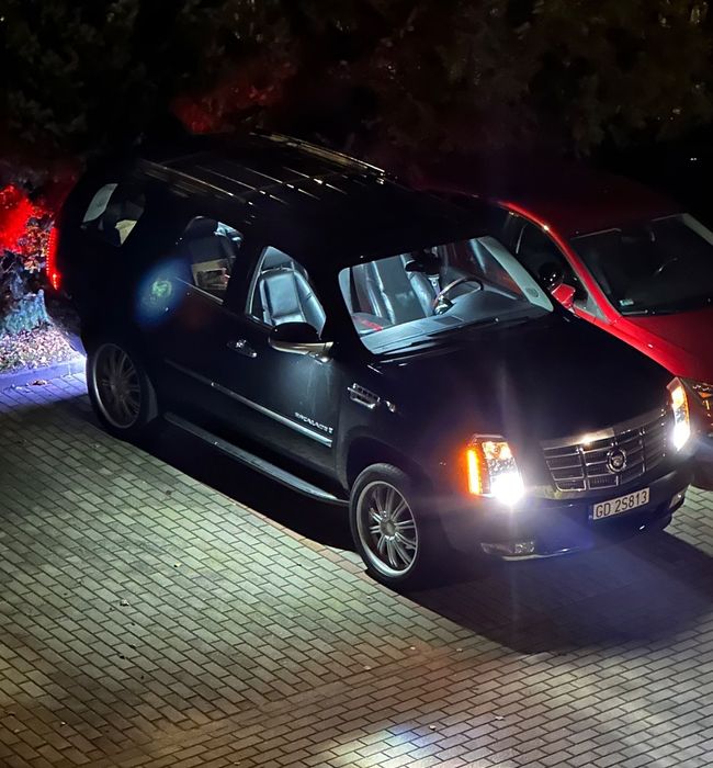 Cadillac Escalade Cadillac Escalade, 2007, 4x4, 6.2 benzyna z LPG do negocjacji