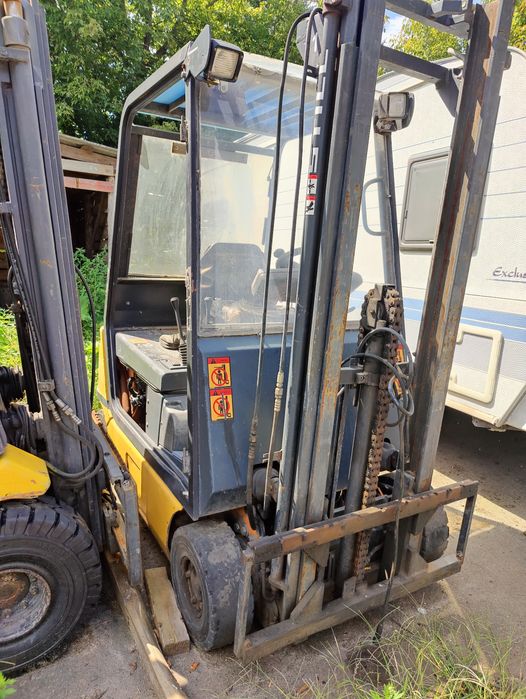 Навантажувач погрузчик кара