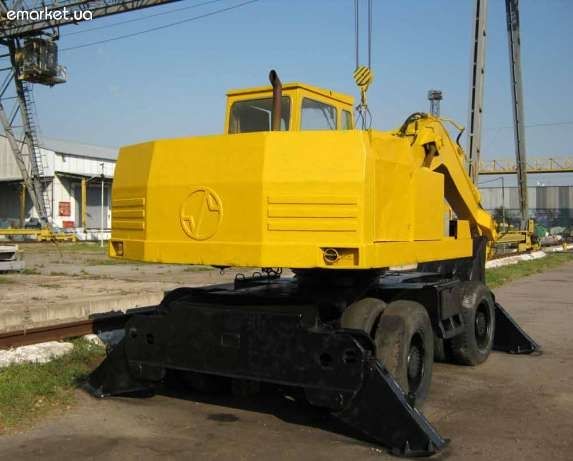 Екскаватор ЕО-9210 лицензия LIEBHERR двигатель ДОЙЦ DEUTZ Германия
