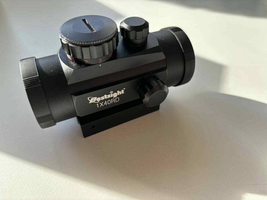 Celownik kolimatorowy Bestsight 1x40RD