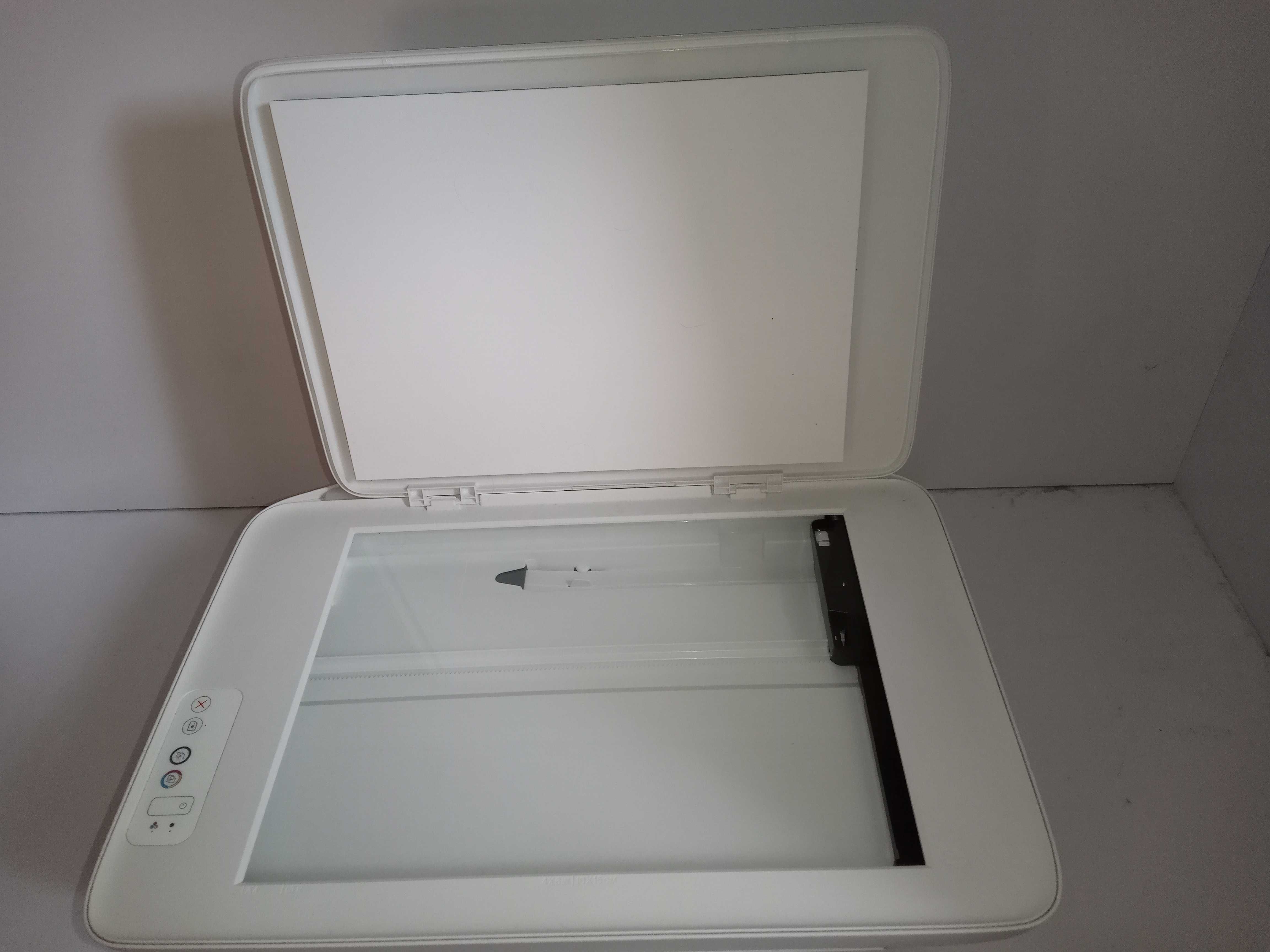 Продам МФУ  HP DeskJet 2130