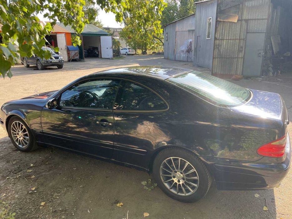 Мерседес CLK 200
