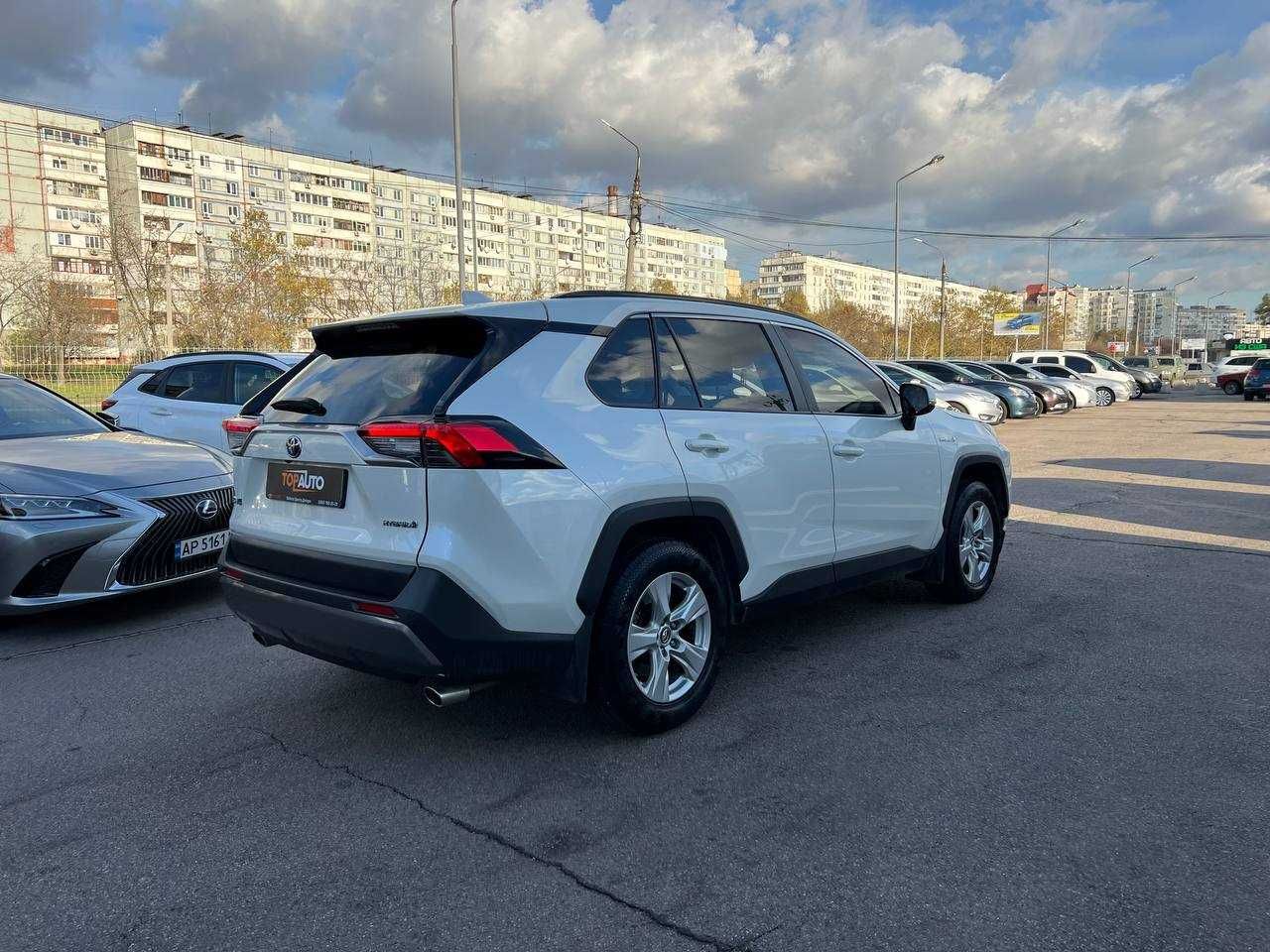 Toyota RAV-4 Hybrid 2019