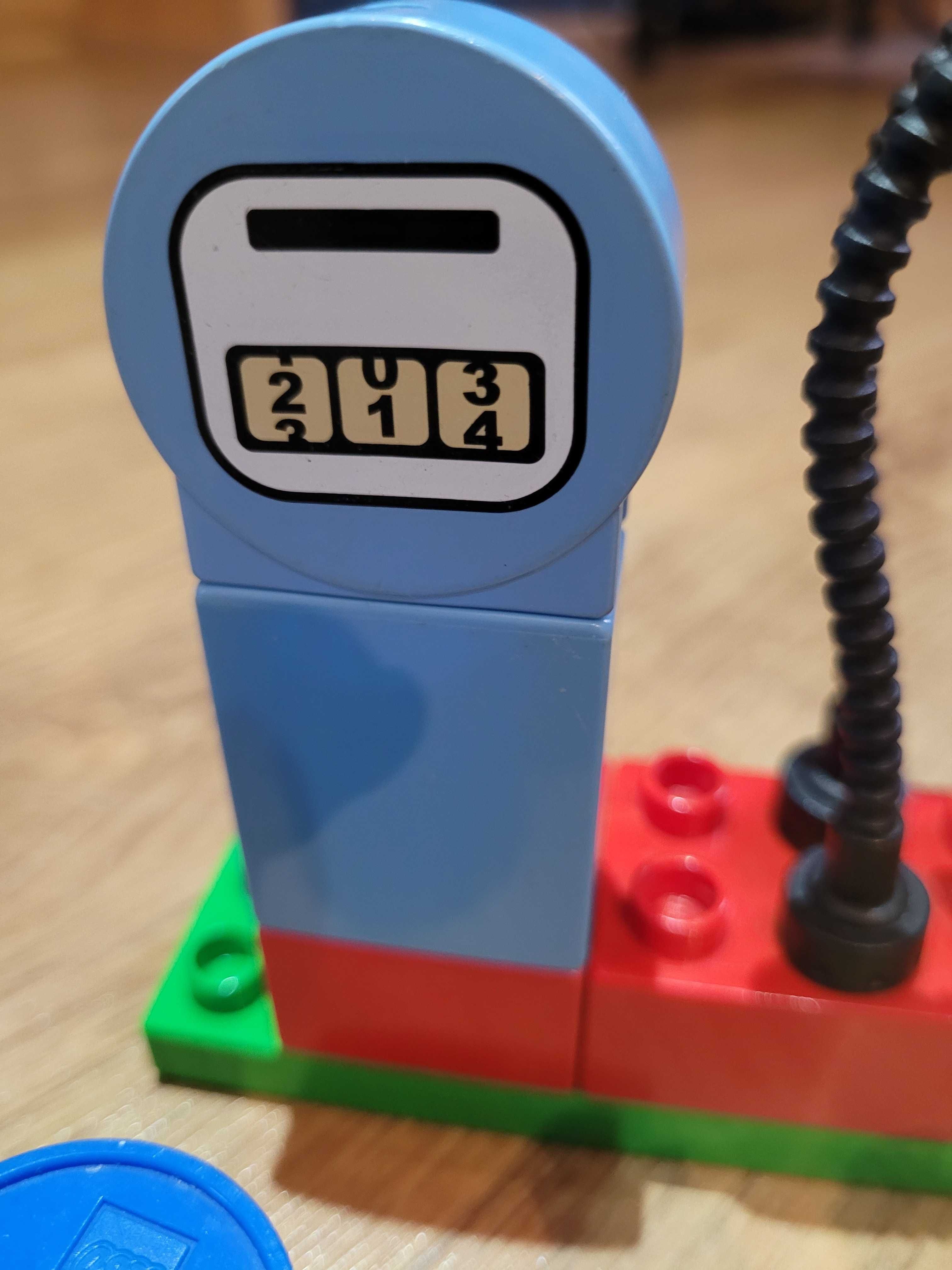 Lego Duplo stacja benzynowa dystrybutor kanister beczka
