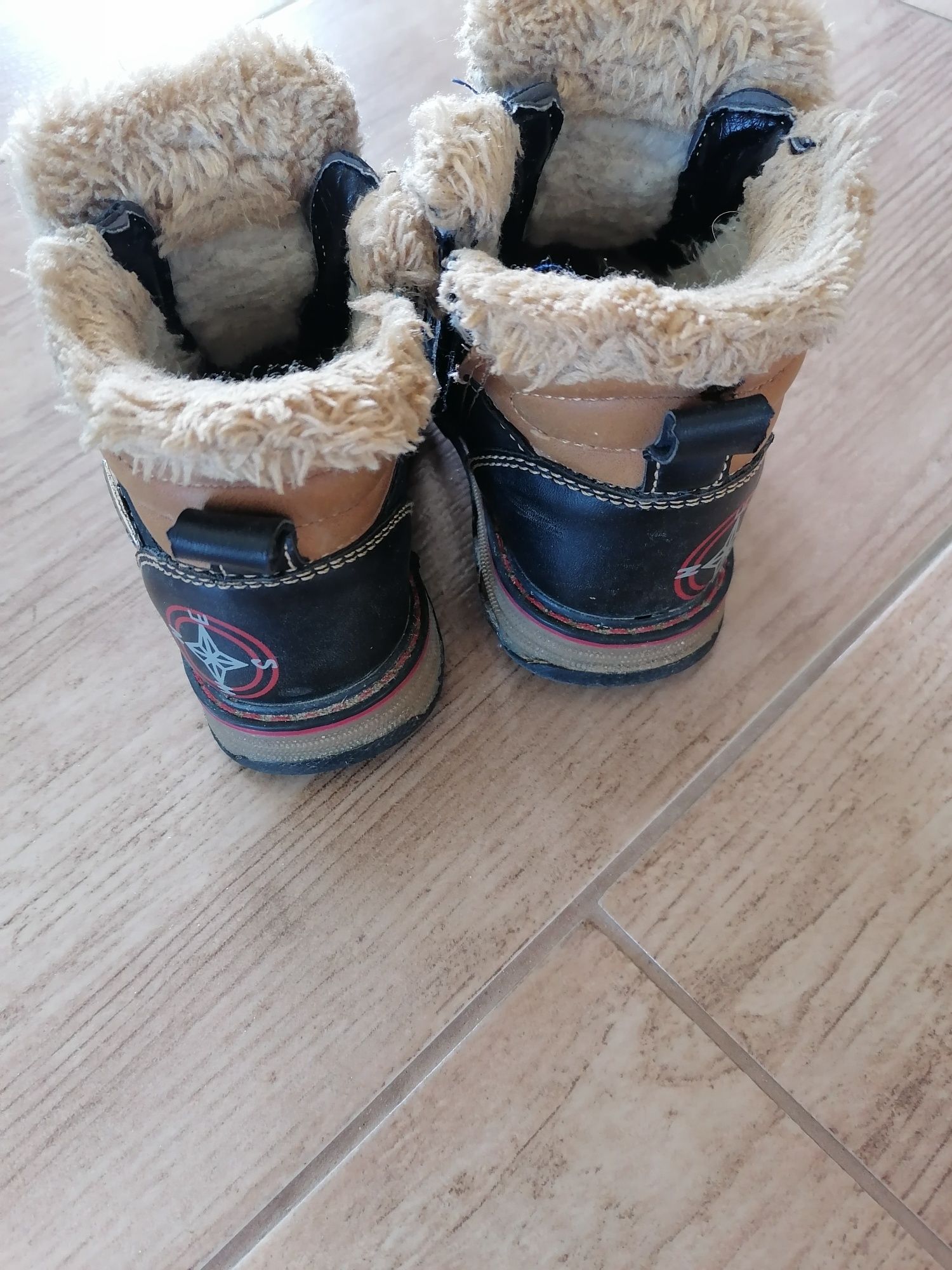 Buciki Zimowe pierwsze rozmiar 21 wkladka 14 cn