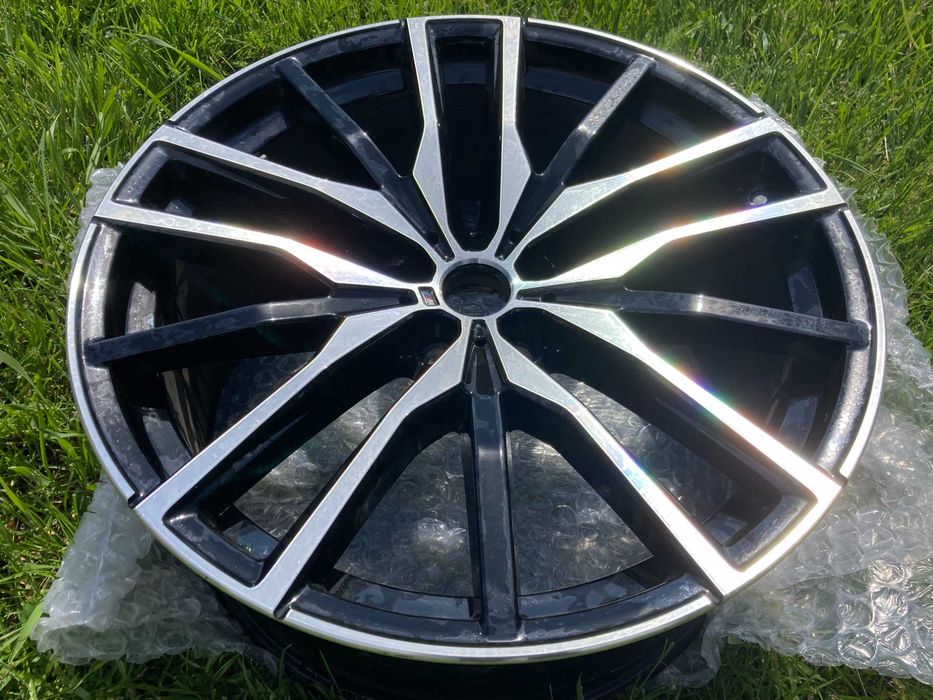 Диски R22 M стиль Б/У 5-112 G05 G07 G06 G30 G11 G01 X5m X6 G20 G02 G01