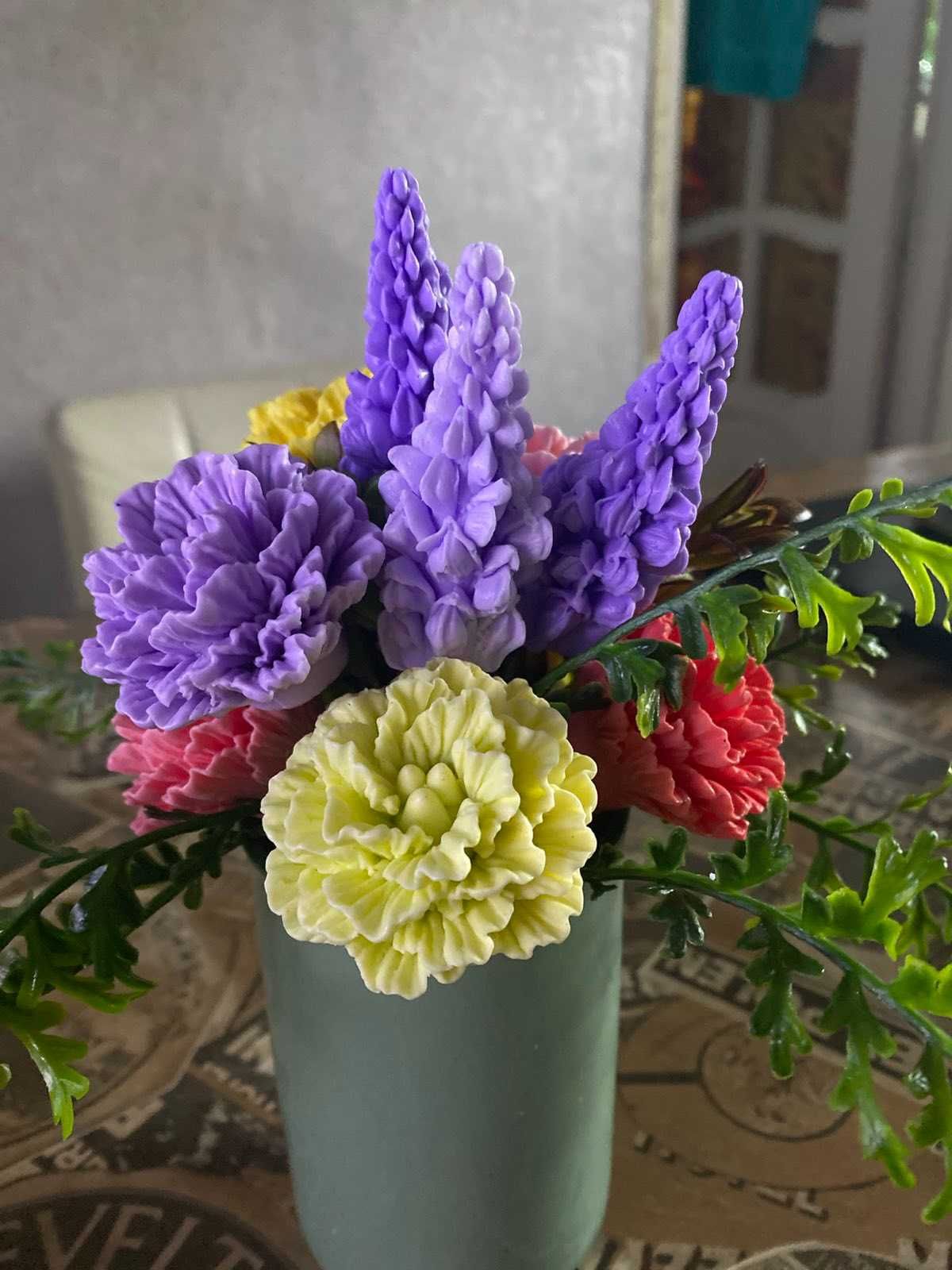 Весняні букетики з мильних квіточок