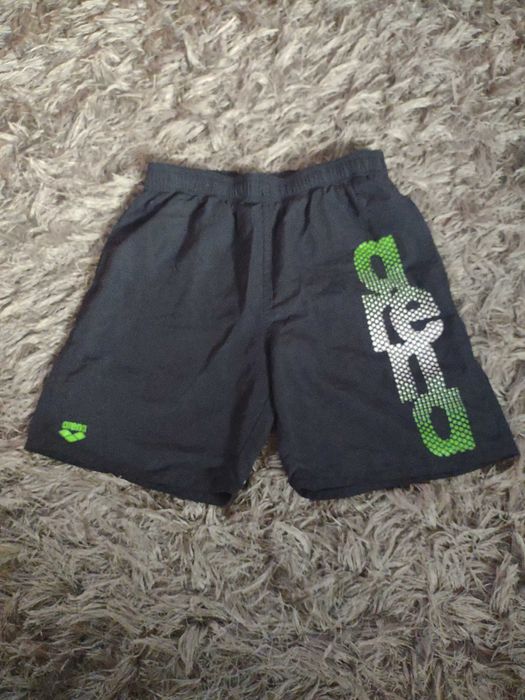 Super okazja !!!  Spodenki  szorty  sportowe  Arena   146