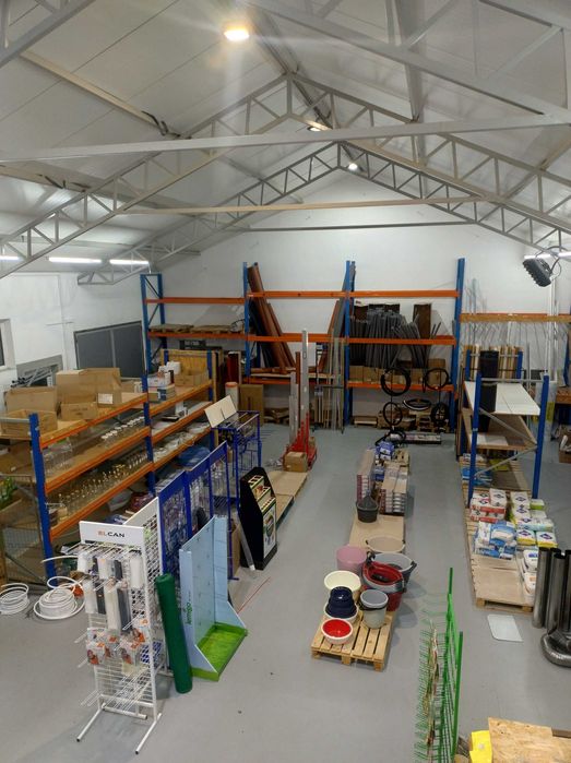 Bardzo ładny i zadbany obiekt w centrum Pęczniewa - Rynek 15.