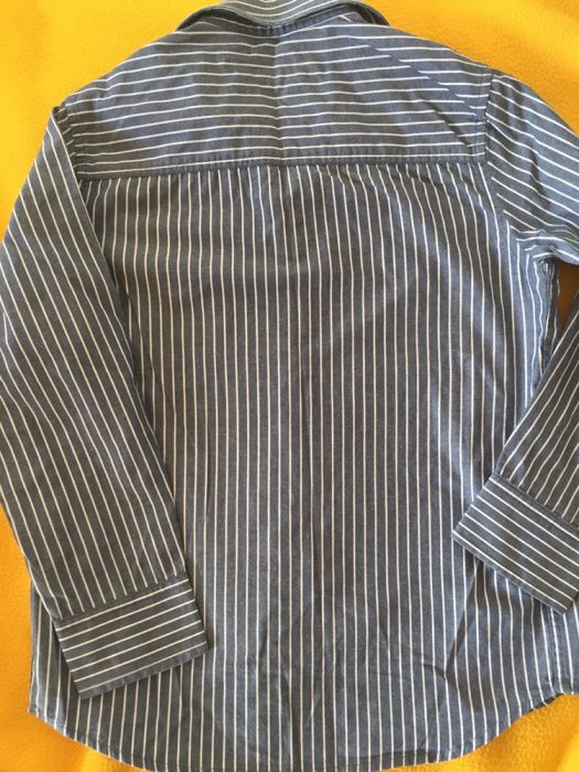 2 Camisas Massimo Dutti 2 e 5 anos. Ideal para irmãos!