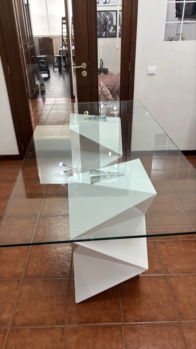 Conjunto mesa jantar com 4 cadeiras