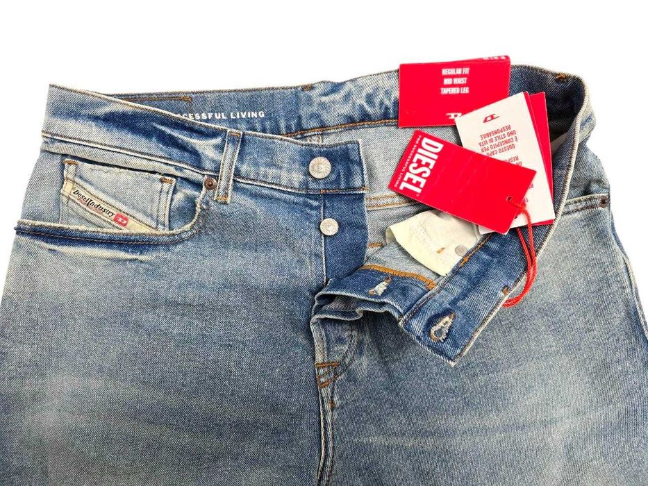 джинси Diesel D-Fining Tapered Mid Waist Jean Blue 09E86 орігінал