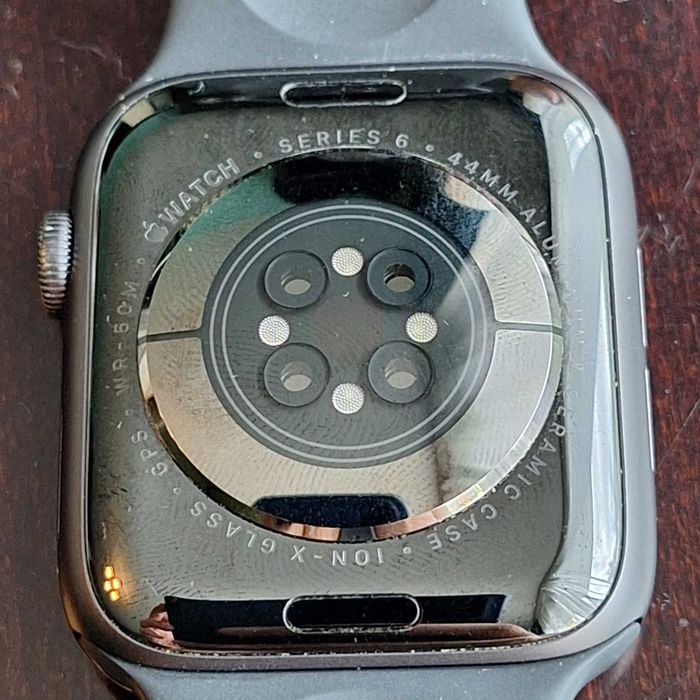 Apple watch series 6 44mm na CZESCI !